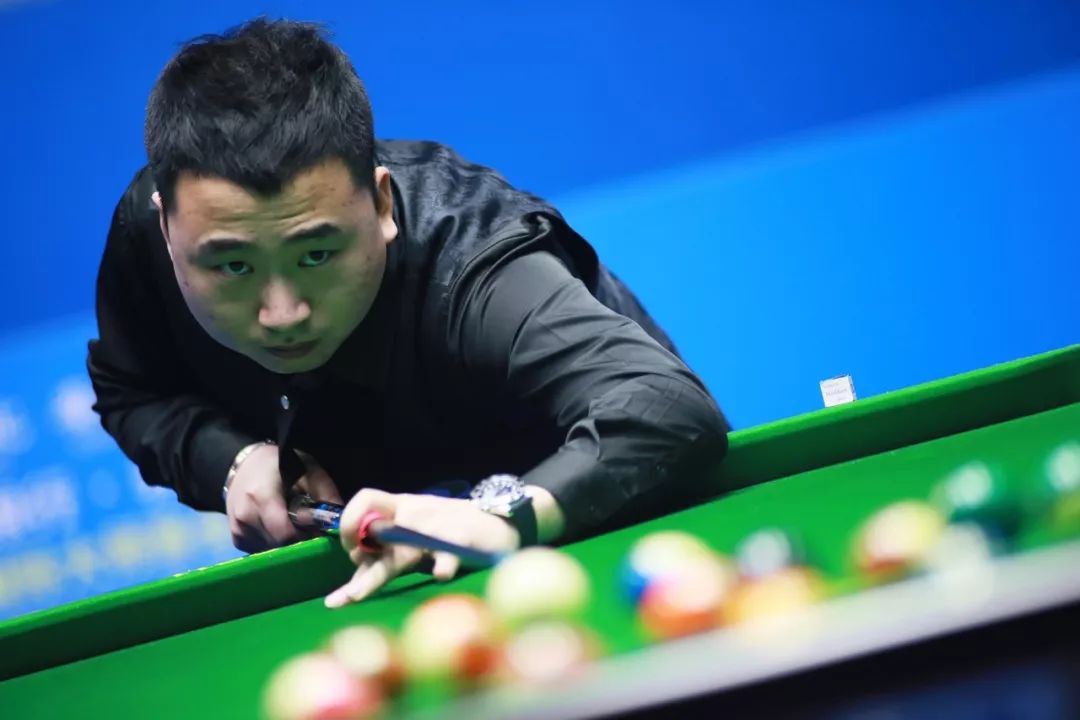 多球員去發 多球員去發