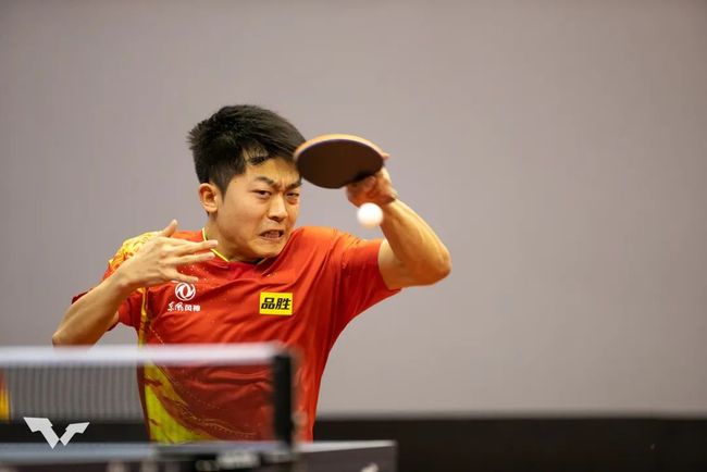 场馆设备的 场馆设备的