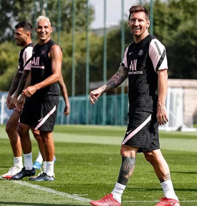 范迪克形成 范迪克形成