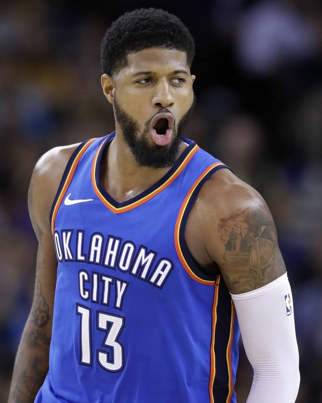 进出
